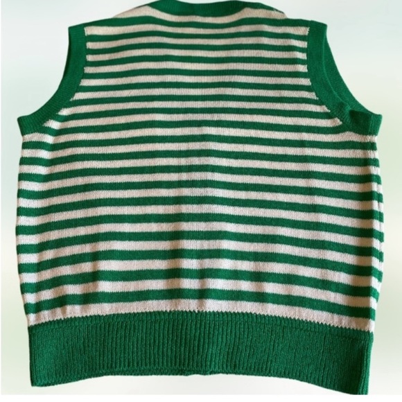 ST.John vintage 90's sleeveless
Cardigan sweater - Picture 2 of 2